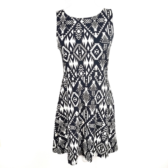 PINK Victoria's Secret Black and White Mini Dress - Picture 1 of 4